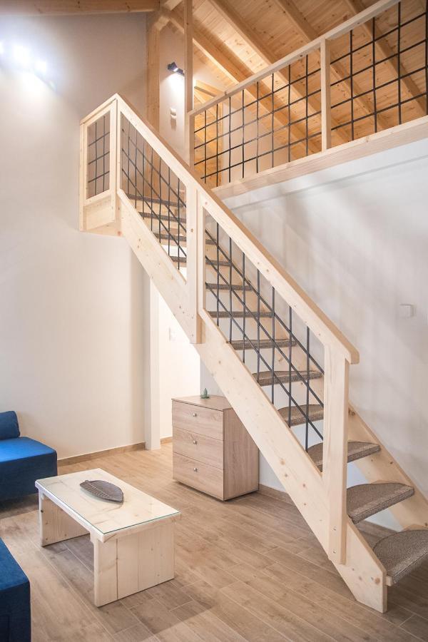 Agiopetra Lofts Apartment Kavala Bagian luar foto