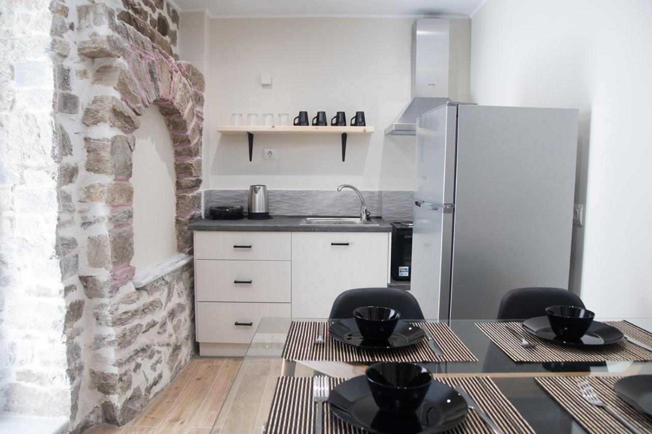 Agiopetra Lofts Apartment Kavala Bagian luar foto